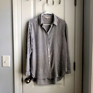 Long sleeved high low striped shirt